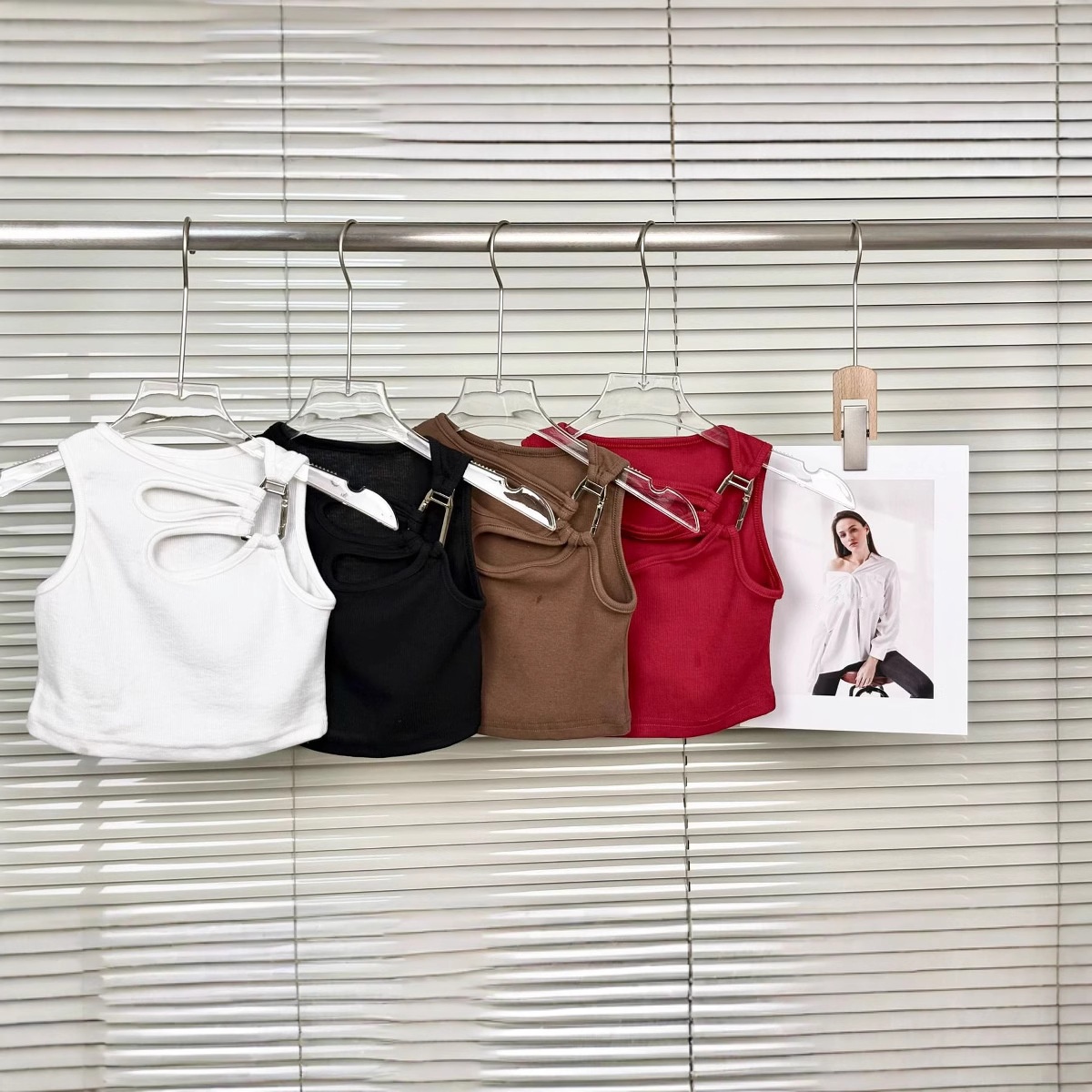 Tank Top Ribbed - Canotte Crop a Costine Senza Maniche